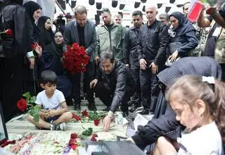 حضور جامعه ورزش در مراسم وداع با شهدای حملات رژیم صهیونیستی