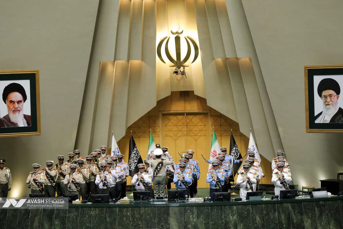 مراسم بزرگداشت شهدای خدمت در مجلس شورای اسلامی