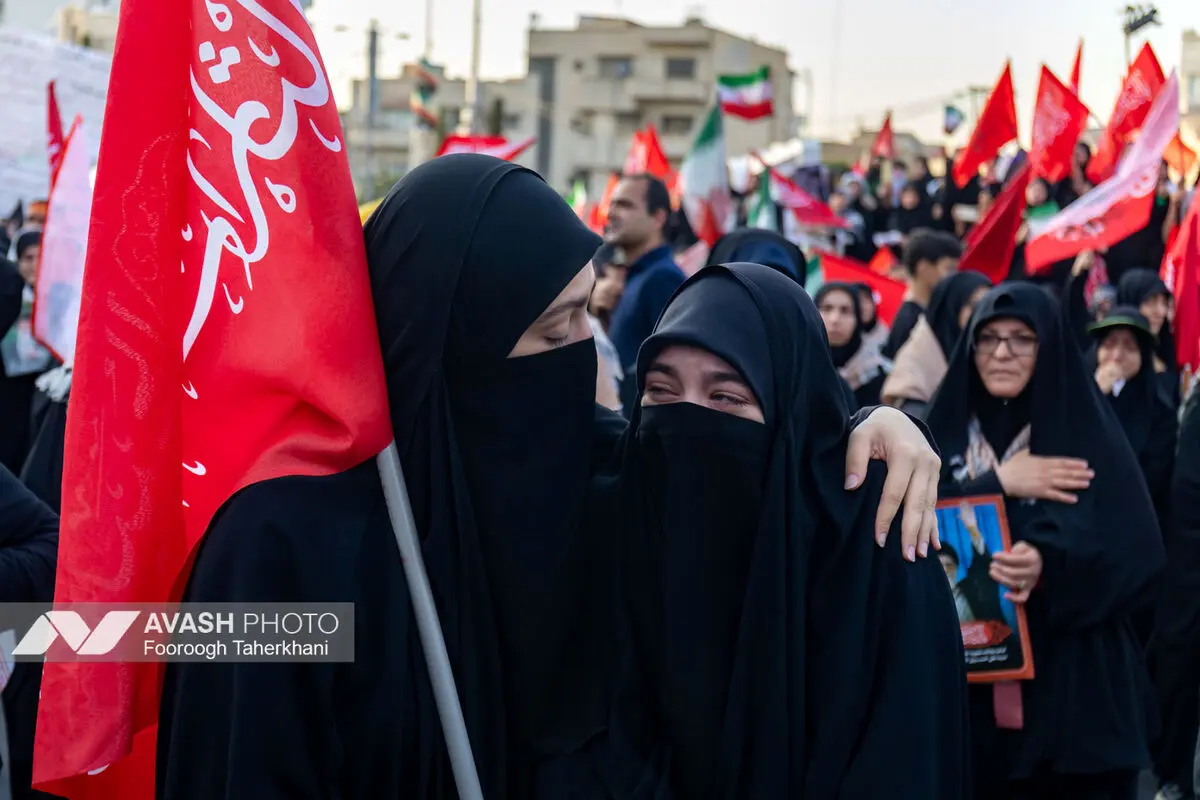 مراسم تشییع پیکر مطهر رهبر شهید انقلاب در تهران - ۴