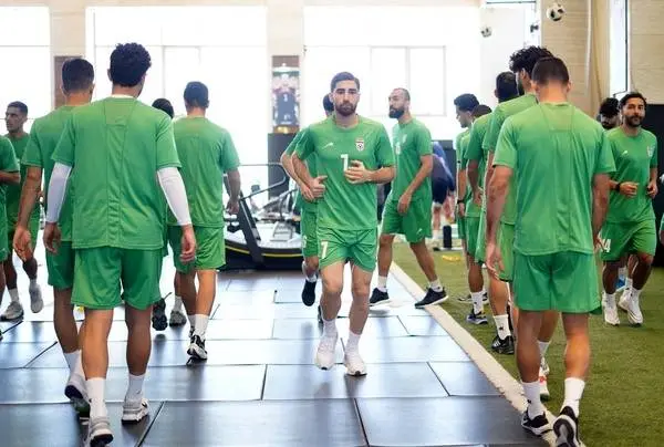 تمرین ملی پوشان زیر سقف