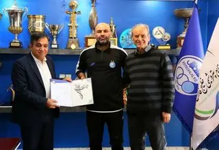 قرارداد سهراب بختیاری زاده امضا شد