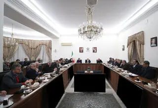 ضرب‌الاجل دو هفته‌ای عارف برای نهایی شدن یک تفاهم‌نامه