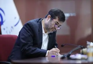 بی‌توجهی سازمان خصوصی‌سازی به نامه وزیر ورزش و هامش وزیر اقتصاد