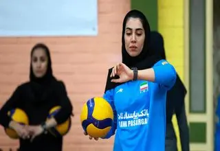 حسنی: ترکیب قابل قبولی برای لیگ برتر بسته‌ایم