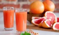 این میوه پاییزه نجات دهنده کبد