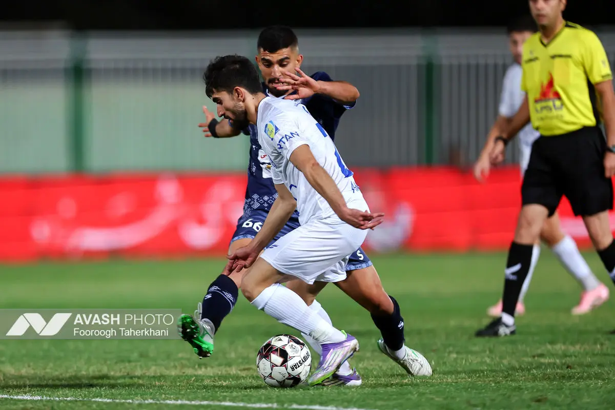 لیگ برتر فوتبال - استقلال و چادرملو