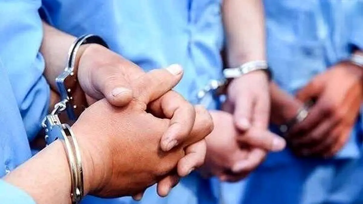 بازداشت 3 مرد جوان بخاطر قطع انگشت بچه محله شان