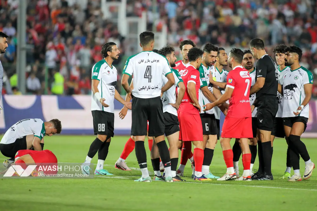 هفته هشتم لیگ برتر فوتبال ایران؛ پرسپولیس - ذوبآهن