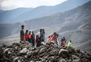 ۲۵ گردشگر در الموت مفقود شدند