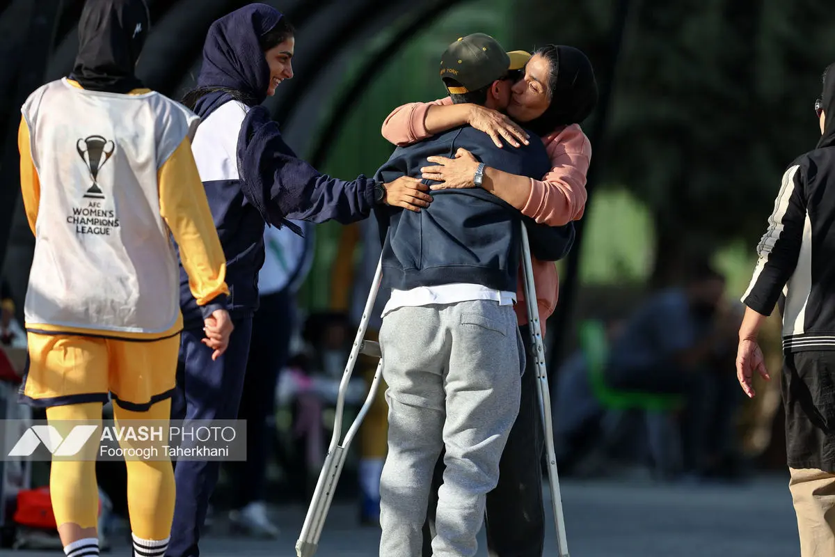 لیگ برتر فوتبال زنان ـآوای تهران و خاتون بم