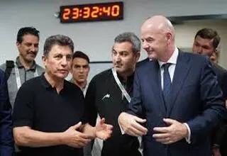تماس تلفنی رئیس فیفا با مهدی تاج