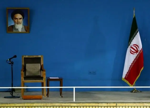 پیش بینی وضعیت اضطراری در اصل ۱۱۱ / قانون اساسی درباره جانشینی رهبری چه می‌گوید؟ 