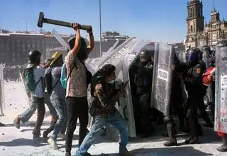 شورش نسل زدی‌ها این بار در مکزیک/ به نام قتل شهردار به کام میلیاردهای مخالف