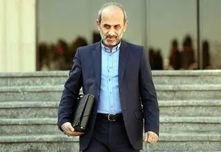 واکنش رئیس صداوسیما به اشتباه خواندن آیه «وَ ‌إن یَکاد» توسط مجری تلویزیون