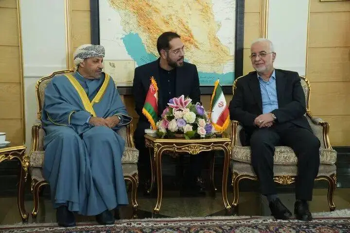 وزیرکشور: روابط ایران و عمان همواره نزدیک و حسنه بوده است