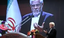 عارف: مهاجرت نخبگان ناشی از نبود فرصت‌های کاری است