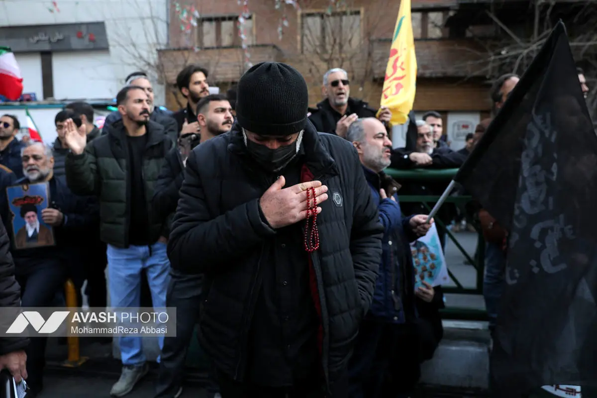 تشییع پیکر ۳۵ شهید جنگ رمضان در تهران -۲