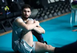 ملی‌پوش والیبال:  سال‌ها صابر در تیم ملی والیبال درخشید