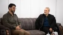 لاریجانی با خانواده شهید حاجی‌زاده دیدار کرد