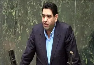 وقتی منِ نماینده اشتباهی انجام می‌دهم بلافاصله رئیس‌جمهور در بوق و کرنا می‌کند؟/ مردم از به جان هم افتادن سیاسیون خسته شدند
