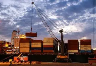 تسهیلات جدید کشتیرانی برای تحویل بار صاحبان کالا در بنادر خشک