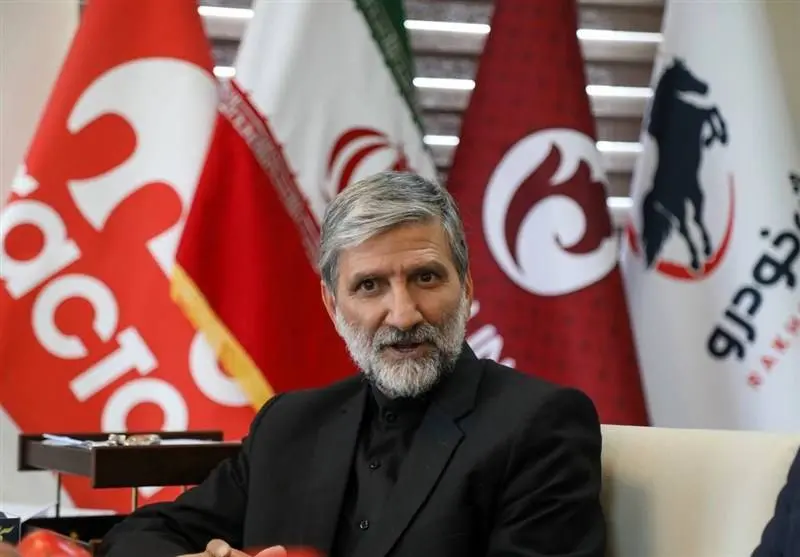 ششگلانی: تراکتور هم با جشن قهرمانی در بازی فردا موافق است