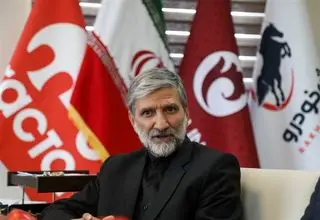 ششگلانی: تراکتور هم با جشن قهرمانی در بازی فردا موافق است