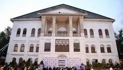 گردهمایی با یاد اکبر عبدی و چند داستان دیگر