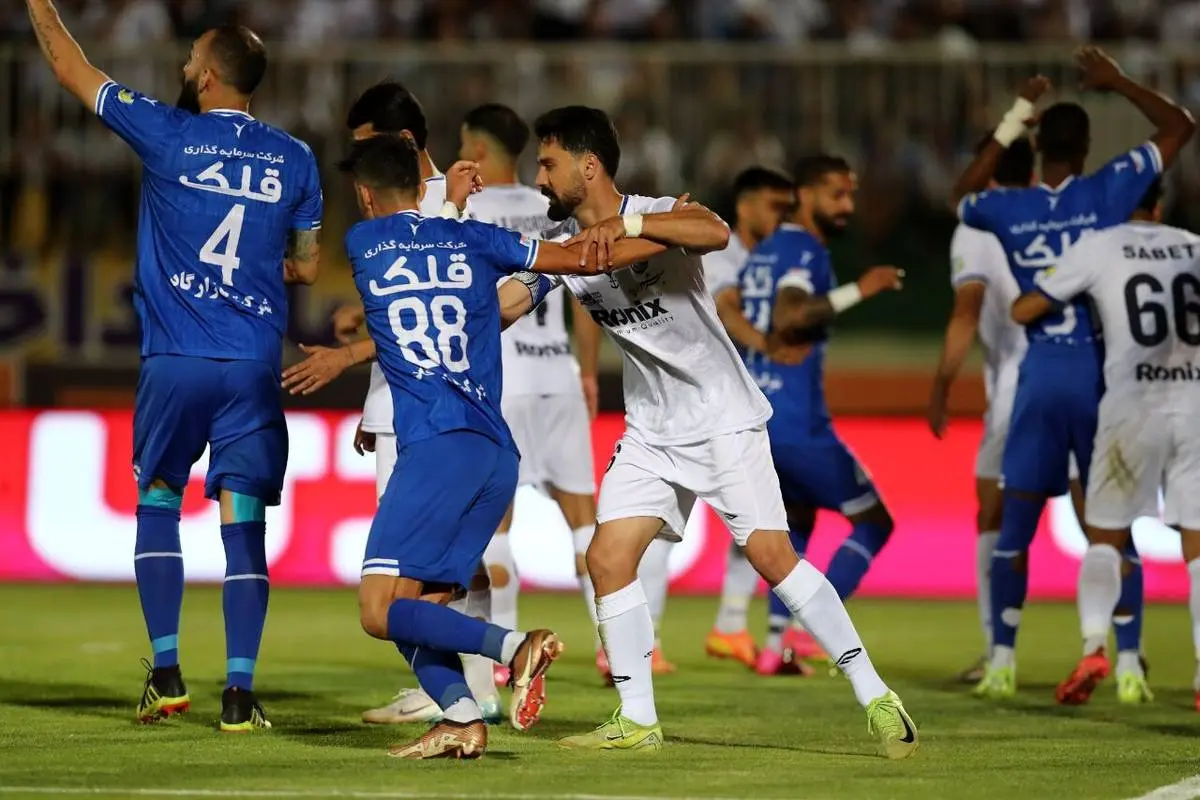 خلاصه بازی استقلال مقابل ملوان