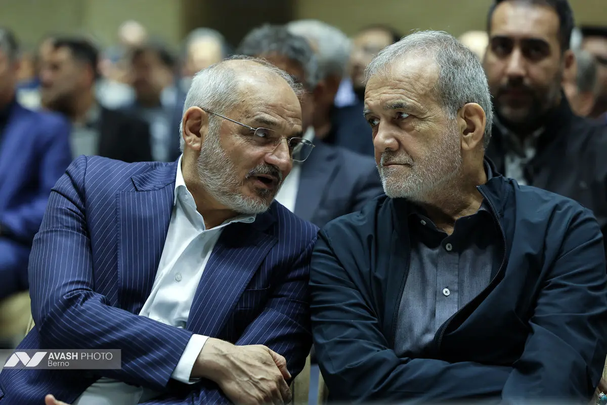مراسم ترحیم مادر «سید مهدی طباطبایی» معاون ارتباطات و اطلاع‌رسانی دفتر رئیس جمهور