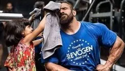 عاشقانه هادی چوپان با همسرش پس از نایب‌قهرمانی در مستر المپیا ۲۰۲۵ + عکس