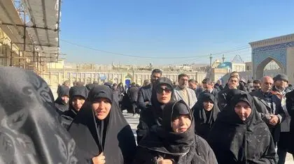 پیکر مرحومه اشرف بروجردی به خاک سپرده شد + عکس 