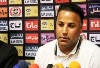 فریسات: نوع جذب بازیکن در فولاد ایراد داشت