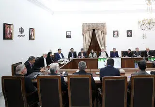 عارف: باید زمینه نشاط اجتماعی و سفرهای ایمن برای مردم فراهم شود