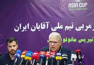 مانولوپولوس: هیچ‌کس برای من بزرگتر از تیم ملی بسکتبال ایران نیست