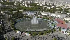 درآمد شرکت نمایشگاه‌ها از روان مردم