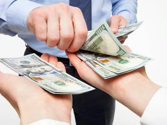 جدیدترین گزارش از عملکرد هفت‌ماهه صنعت بیمه؛ رشد ۲۴.۹ درصدی خسارت‌ها