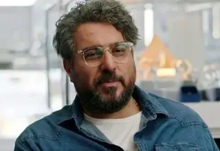 محسن کیایی با ترانه علیرضا قربانی همخوانی کرد+ویدیو