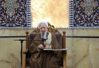 خبر ترور آیت‌الله جوادی آملی صحت ندارد 
