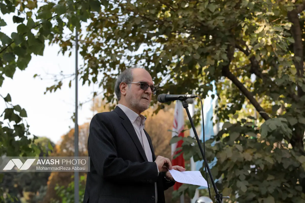 مراسم تشییع پیکر هادی مرزبان