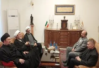 حضور سیدحسن خمینی در سفارت واتیکان 