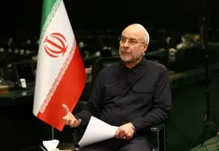 قالیباف در مصاحبه تلویزیونی: رهبری، فرماندهی اتاق جنگ را داشت