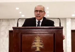 نواف سلام: دیدار با سرکرده شورشیان سوریه در سفر به دمشق
