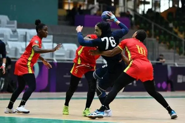 صعود تیم هندبال بانوان ایران به مرحله نیمه ‌نهایی