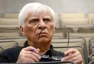 کاشت درخت «افرا» به یاد بهرام بیضایی در سالروز تأسیس تئاتر شهر 