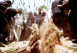 گزارشی از تشییع پیکر شهدای حملات اسرائیل در قطعه ۴۲ بهشت‏‌زهرای تهران 