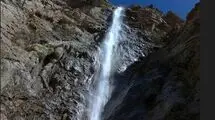 آبشار سرنکوه؛ گوهری پنهان در دل کوهستان‌های جنوبی کرمان