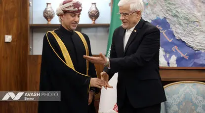 دیدار معاون اول رئیس‌جمهور با سفیر عمان