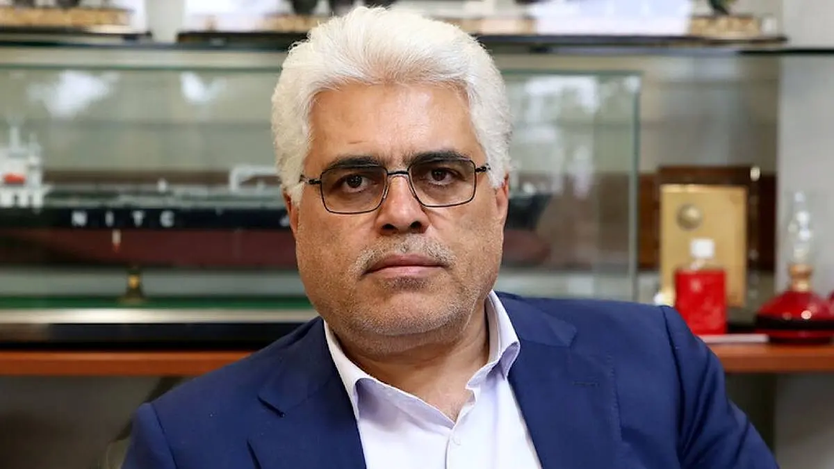 قدردانی مدیرعامل شرکت ملی پخش فرآوردههای نفتی از سوخترسانی در ایام جنگ