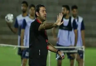 فاضلی: برابر چادرملو با تمام توان بازی می‌کنیم